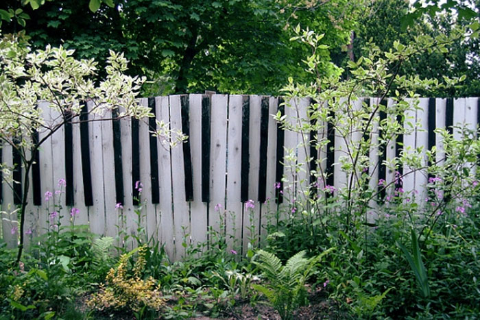 garden fence Idea |  yard fencing