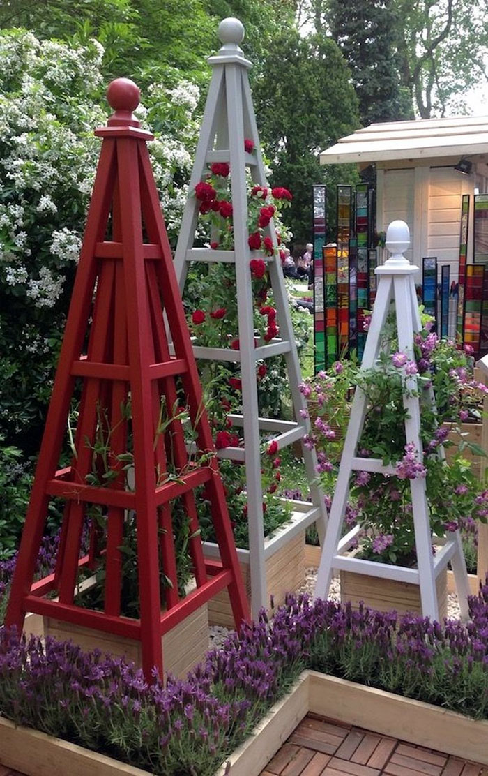 DIY Garden Trellis Ideas