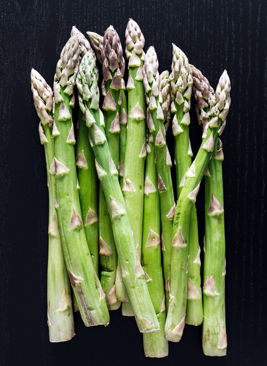 Growing asparagus